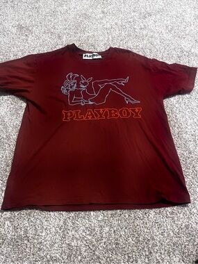Playboy by PacSun Burgundy Graphic Bunny T-Shirt Men’s Medium